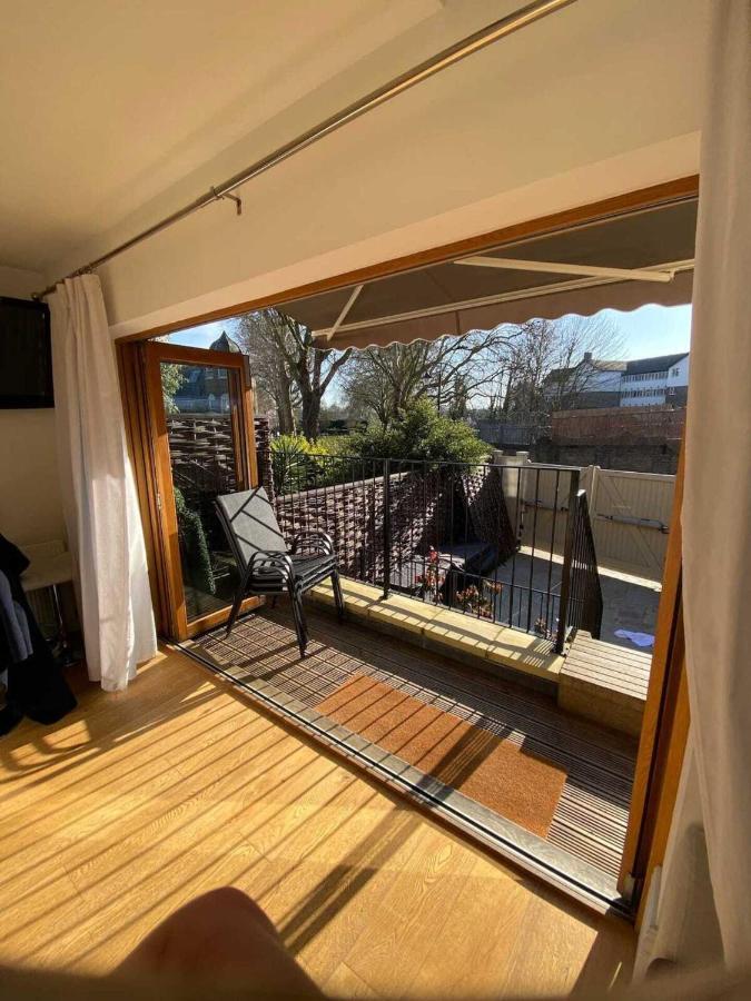 Luxury 2 Bed Apartment With Sw Facing Terrace Londres Exterior foto