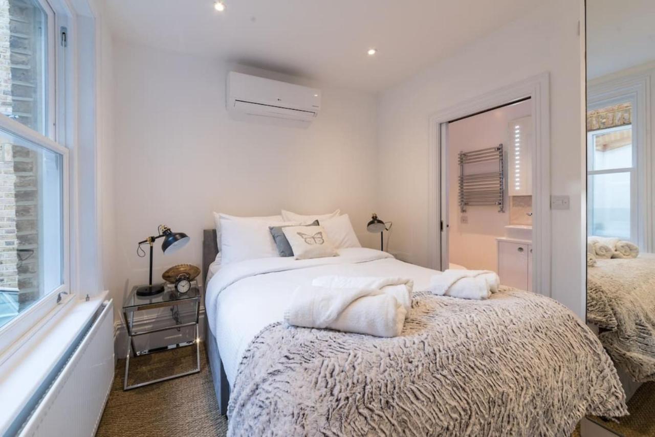 Luxury 2 Bed Apartment With Sw Facing Terrace Londres Exterior foto